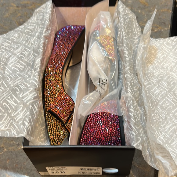 NWOT I.N.C. International Concepts pink ombré rhinestone flats, size 6.5. - Picture 13 of 13